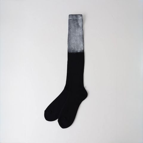 【残りわずか】Snowy Socks with Anonymous Ism