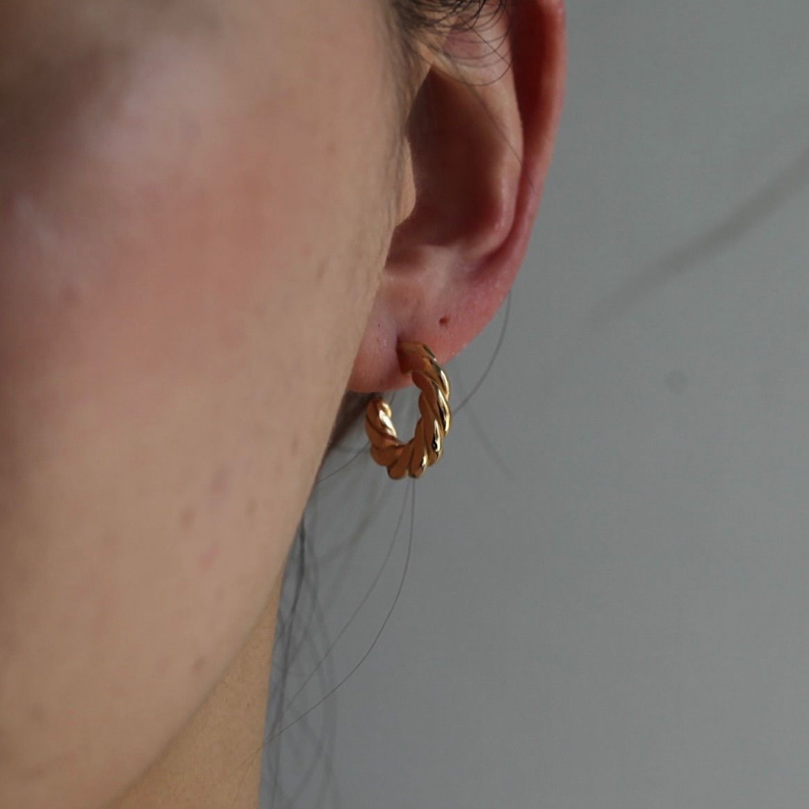 【お取り寄せ注文可能】Press Pierce 2(GOLD)