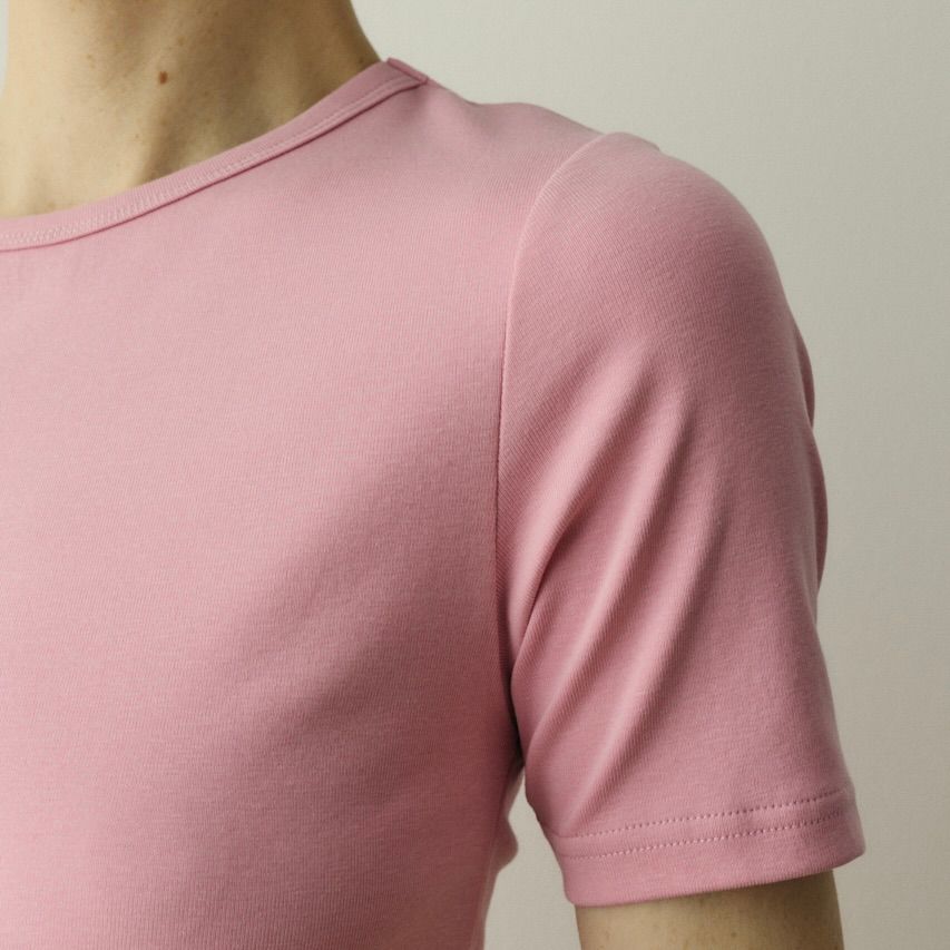 【残り一点】Back Open Cut Tops