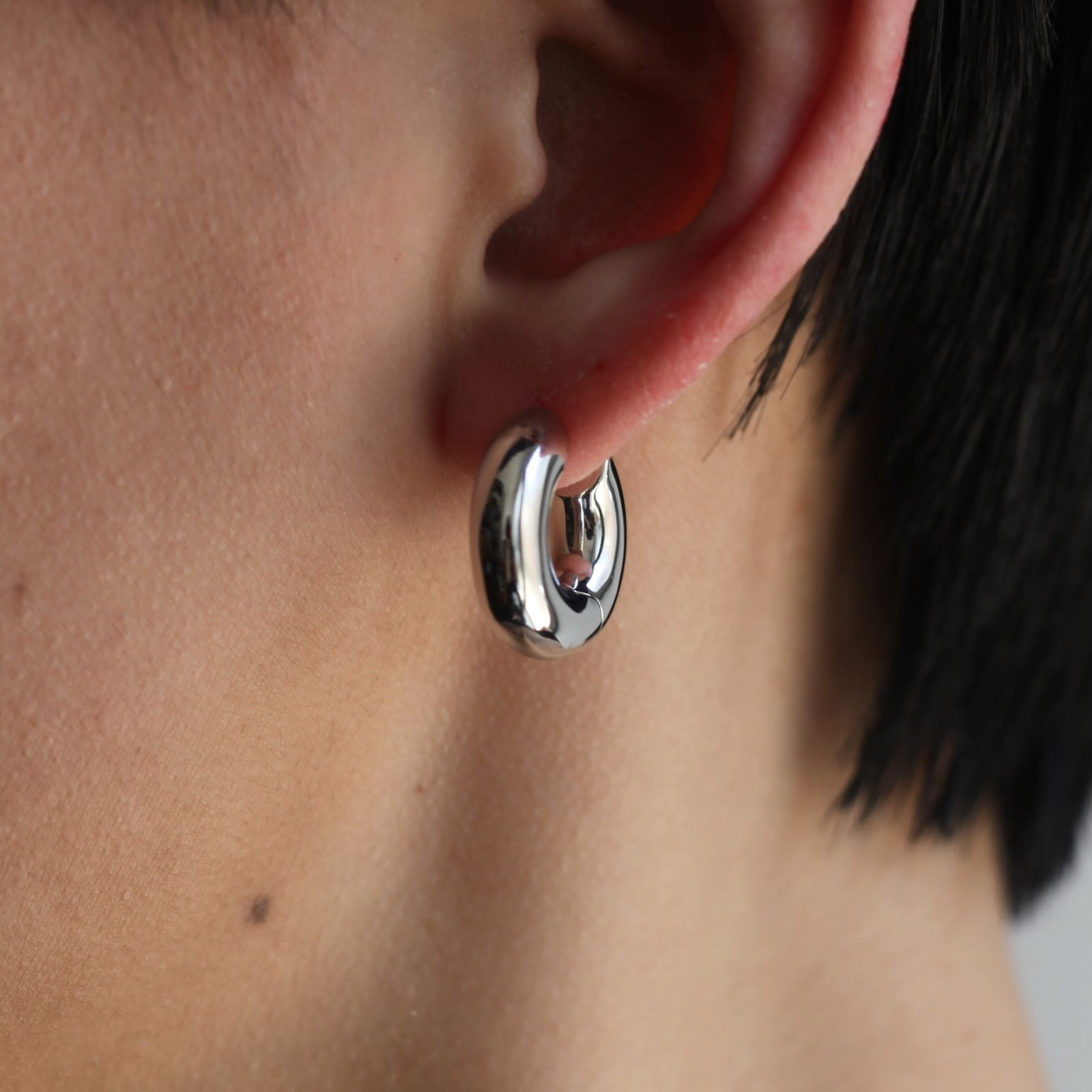 TOMWOOD - 【残りわずか】Chunky Hoops Small(SILVER 