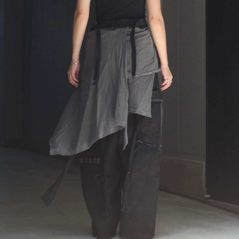【残り一点】Slash Seam Twist Cargo Jeans with Wrapped(NOIR)