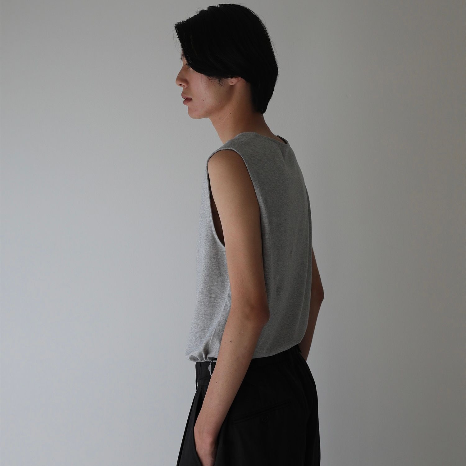 【残り一点】Mellow Sleeveless Tee