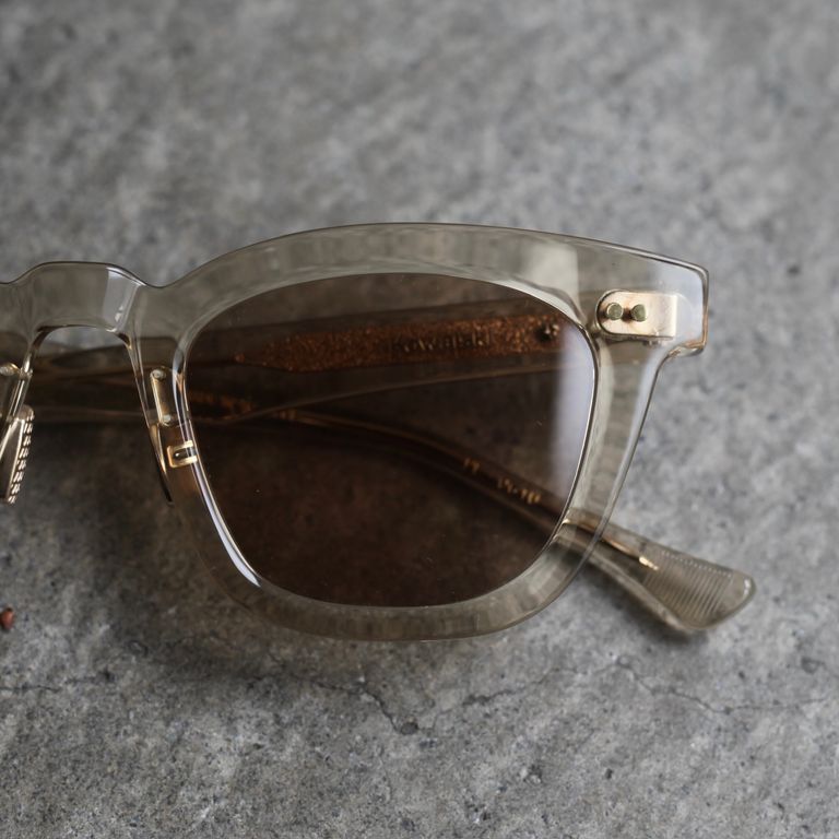 レンズ : DARK BROWN(BR-40)