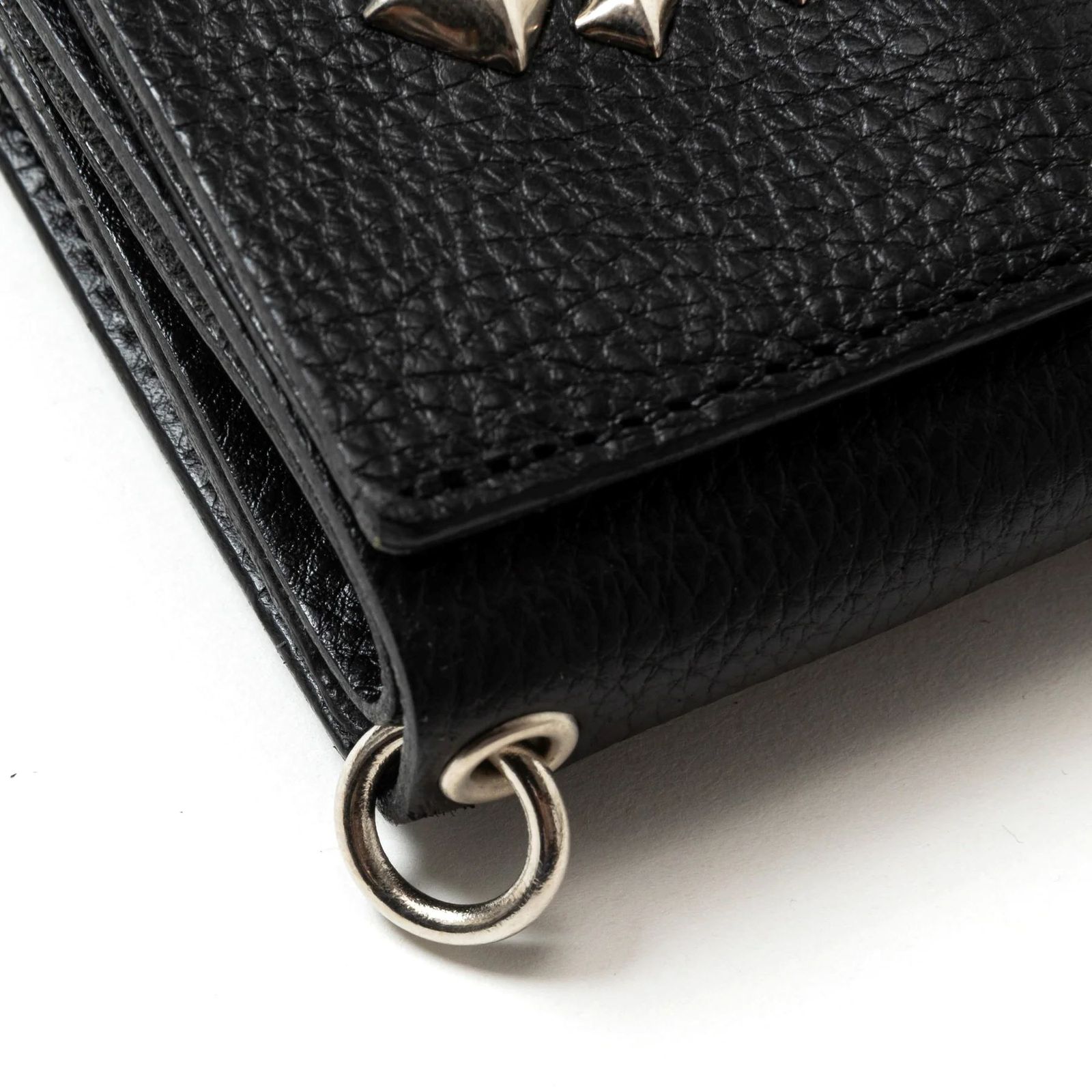 【再販売通知受付可能】Studs Leather Multi Wallet