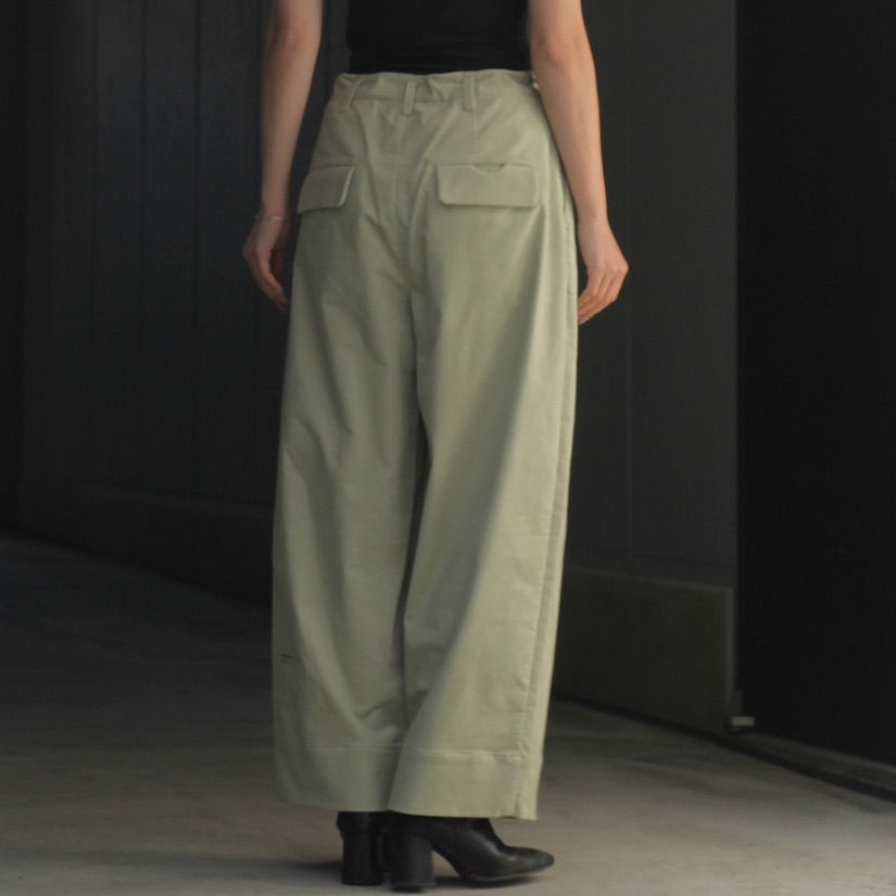 【残り一点】モールスキンシンプル2タックワイドPT