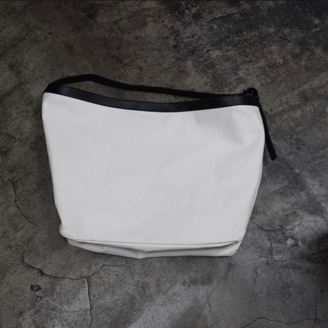 【お取り寄せ注文可能】Canvas Tote Bag