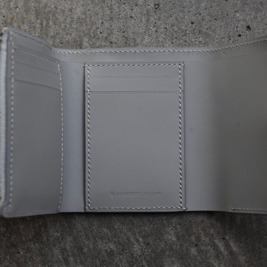 【残り一点】Switch Trifold Wallet(ALT)