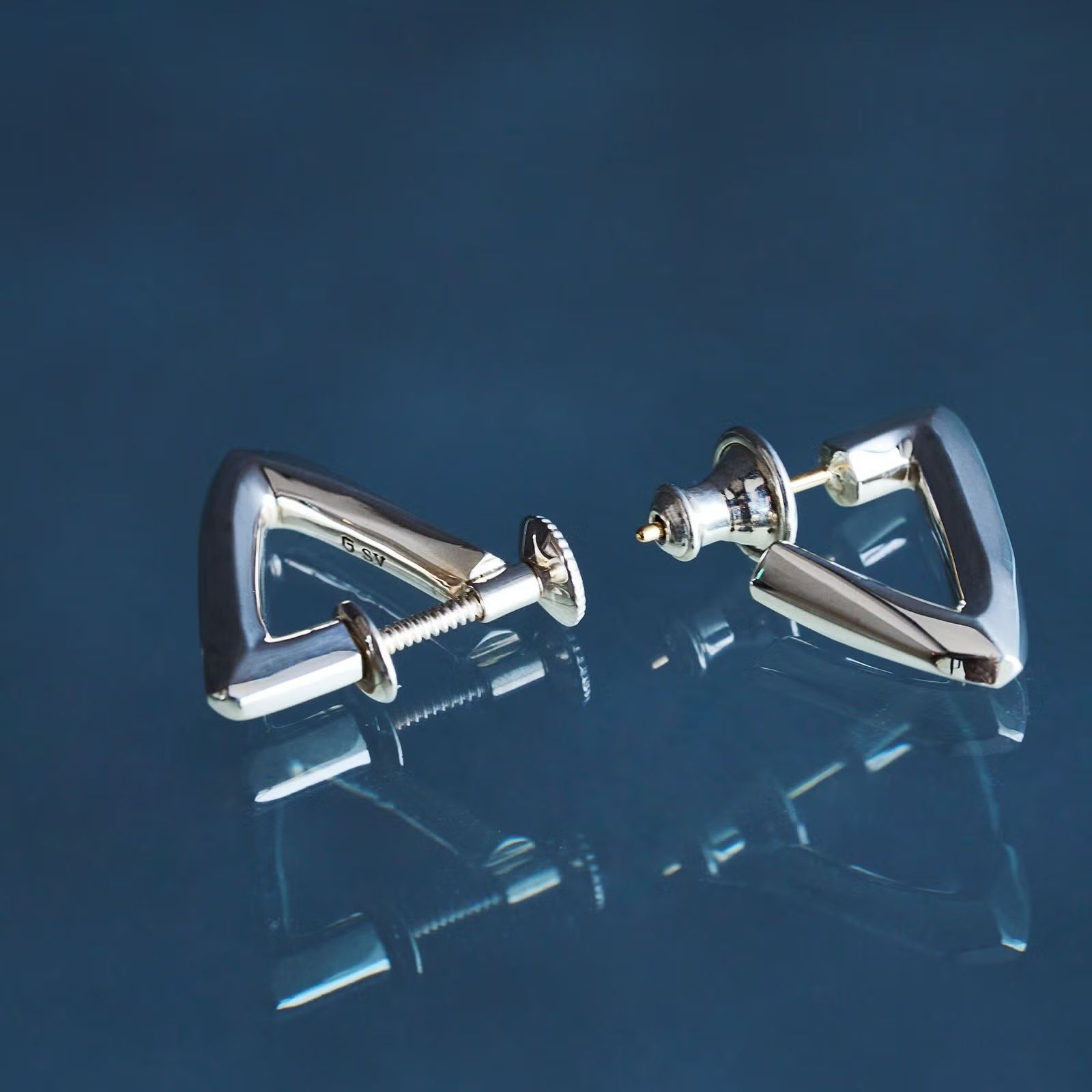 【お取り寄せ注文可能】Triangle Pierce