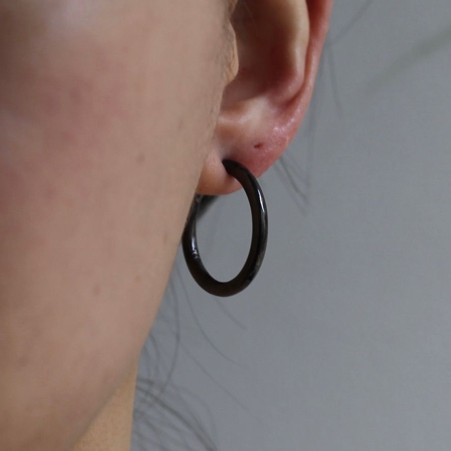 MUZE - 【残り一点】Circle Earrings(BLACK) | ACRMTSM ONLINE STORE