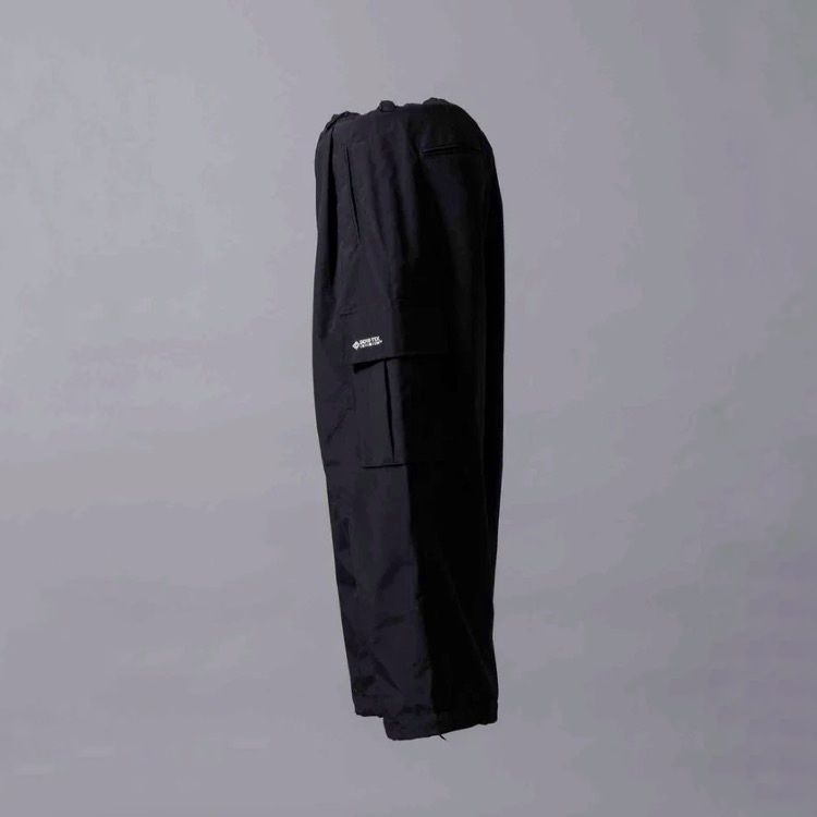 MAISON SPECIAL - 【残り一点】Gore-Tex Prime-Wide Cargo Pants