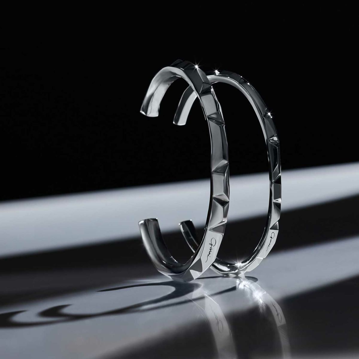 【お取り寄せ注文可能】Clash Bangle_L