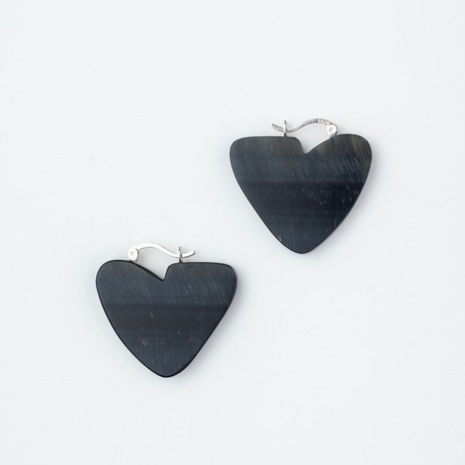【残り一点】How Raw Heart Plate Earrings(両耳用）