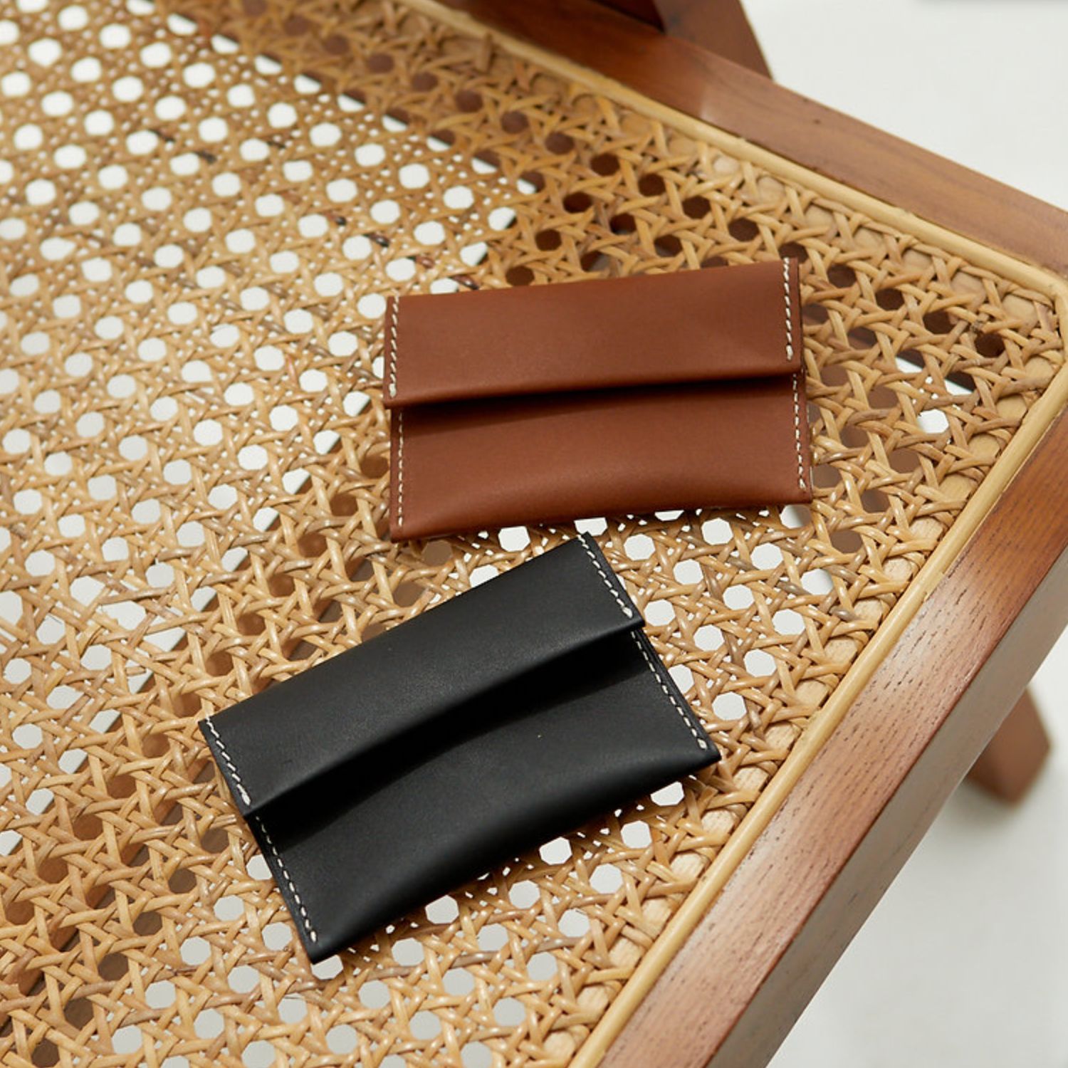 【残り一点】Flap Name Card Holder(BARA)