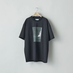 【残りわずか】Oversized Print Tee(NUANCE_SUPIMA)