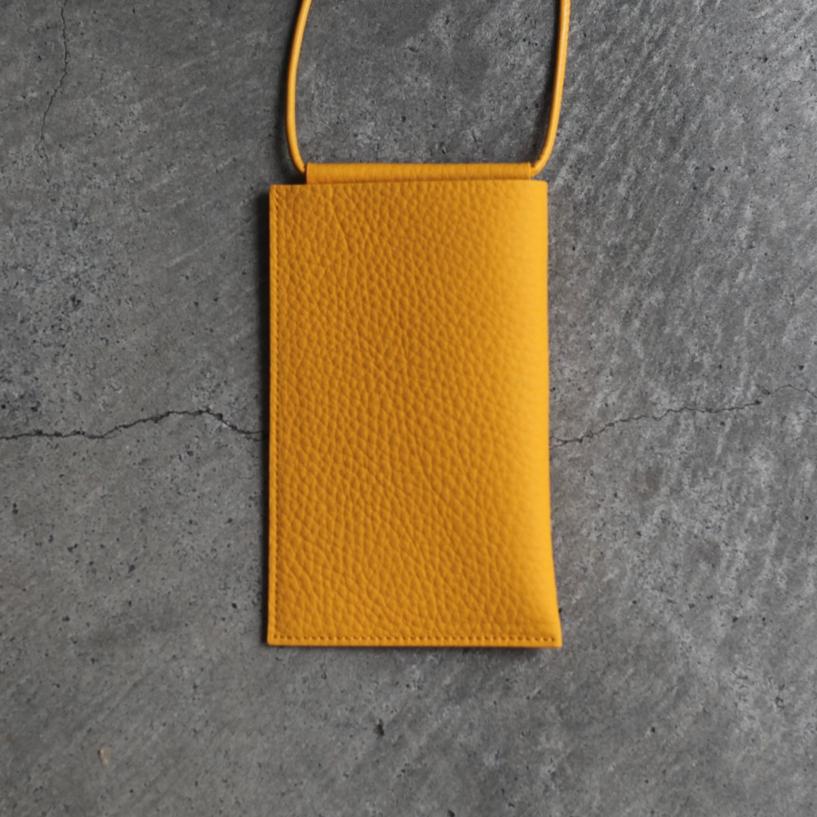 【残り一点】Herrie Phone Pouch(DIPLO SKY)