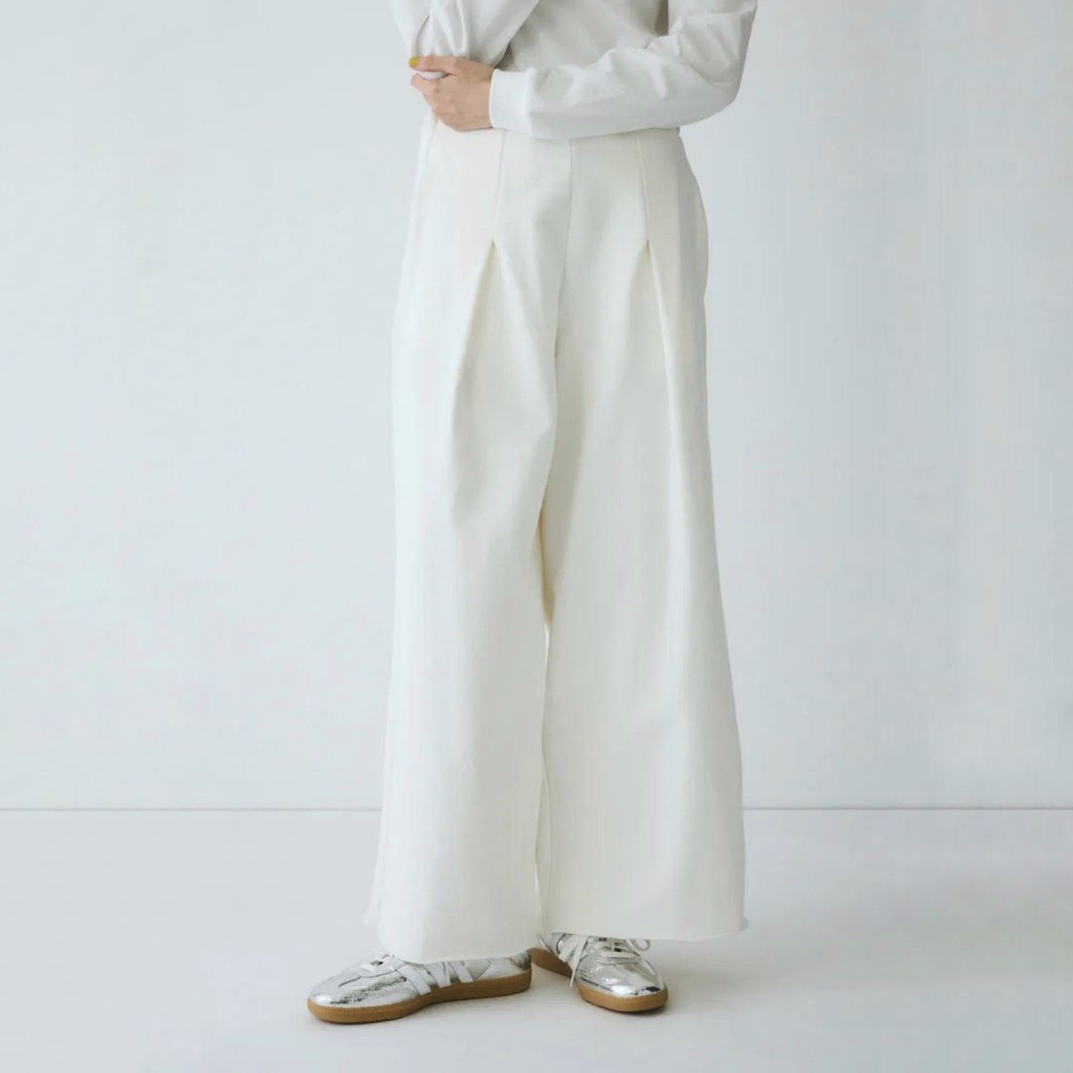 【残り一点】Tuck Wide Pants