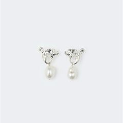 【お取り寄せ注文可能】Baroque Pearl Leaf Drop Earrings