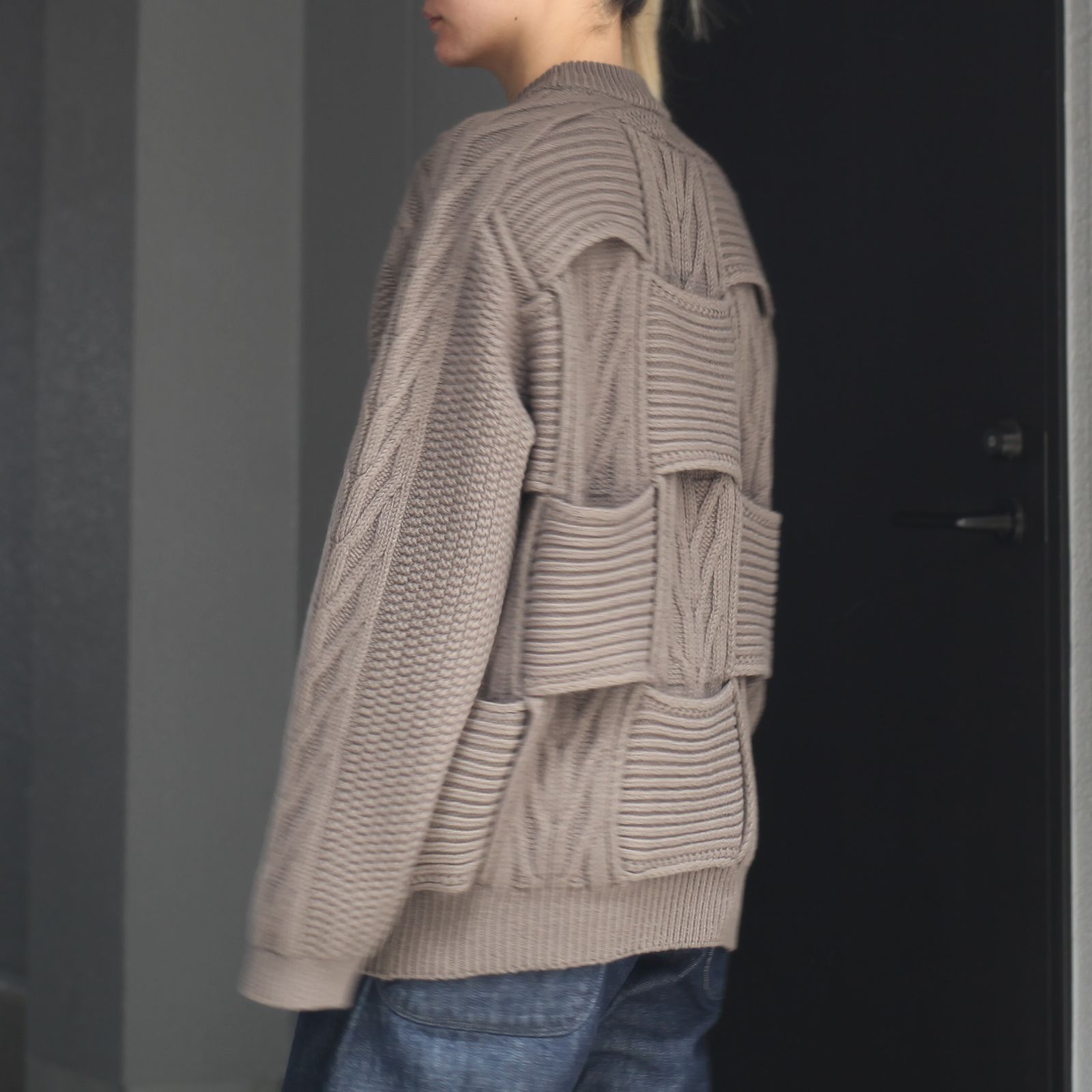 早い者勝ちYOKE CROSSING CABLE CREW NECK KNIT ニット/セーター トップス メンズ 特選/公式