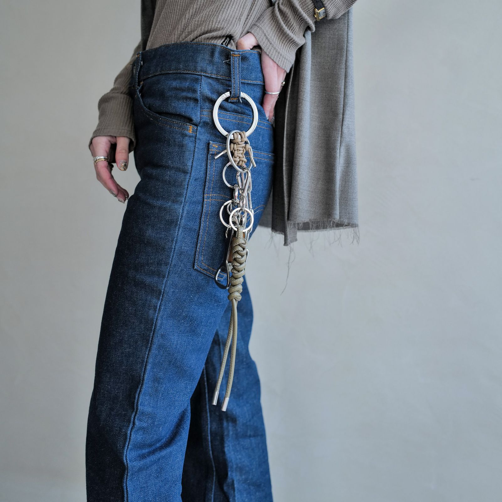 【残り一点】Cristy Snakeknot Charm(STCOW)