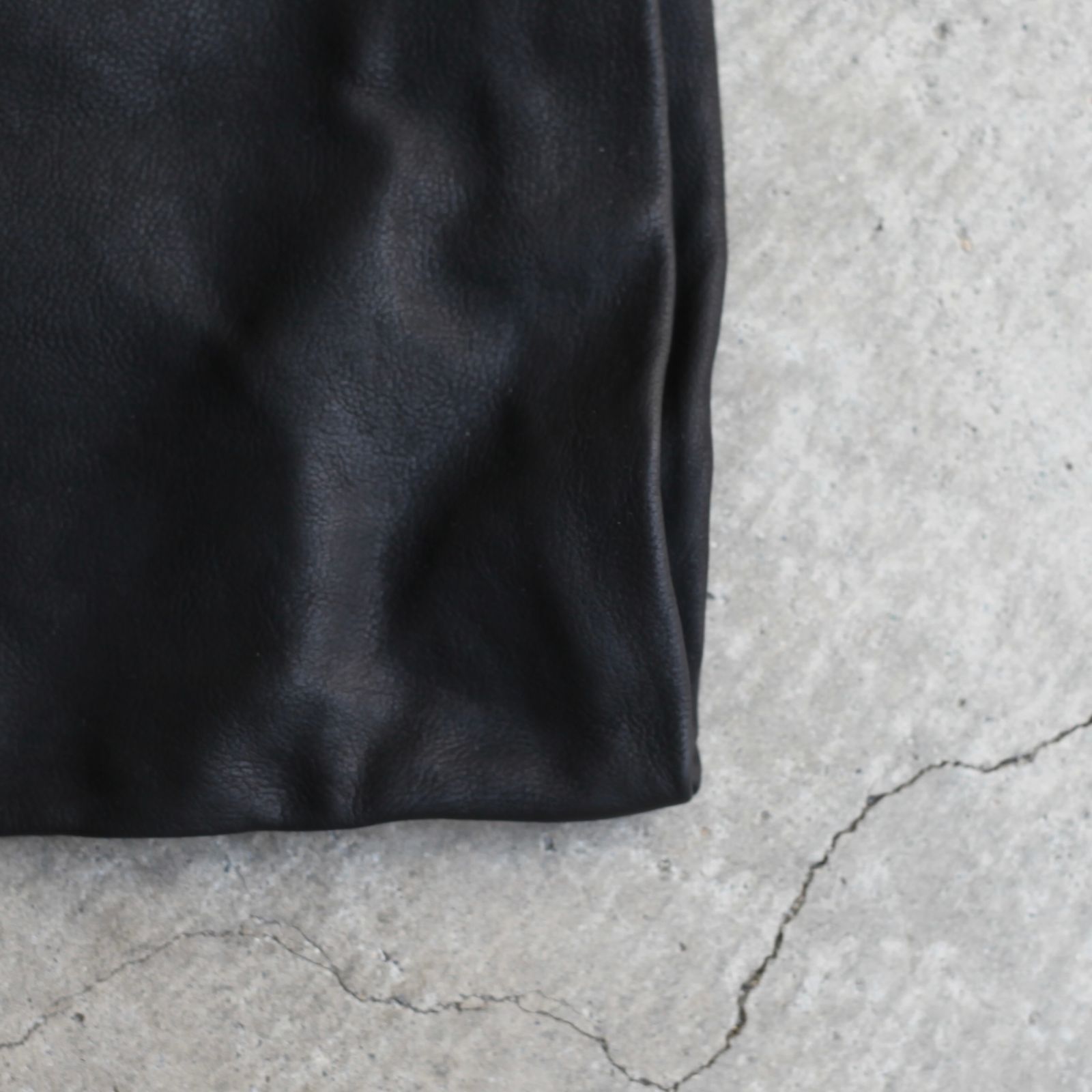 【残り一点】Medium Leather Shopper(CALF FULL GRAIN)