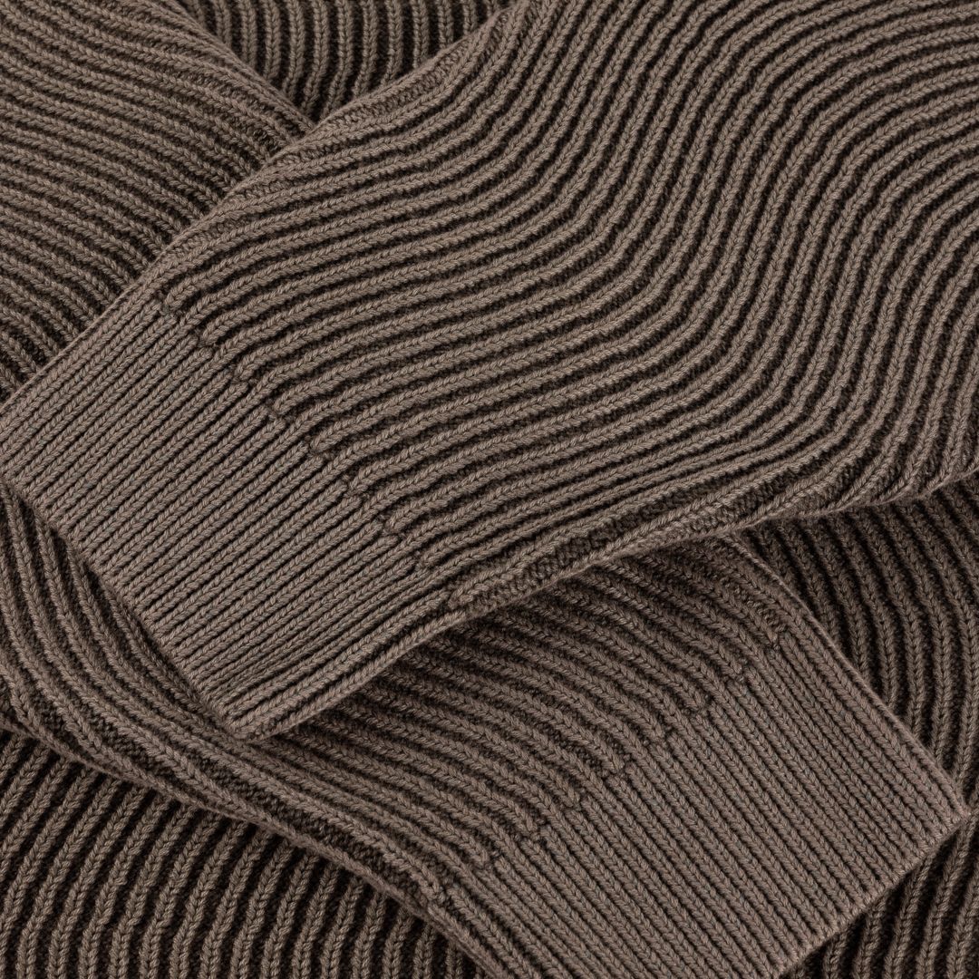 【残り一点】Wave Knit Sweater