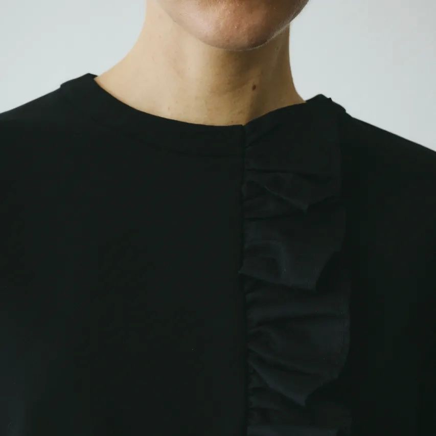 【残り一点】CLO Black Frill Pullover