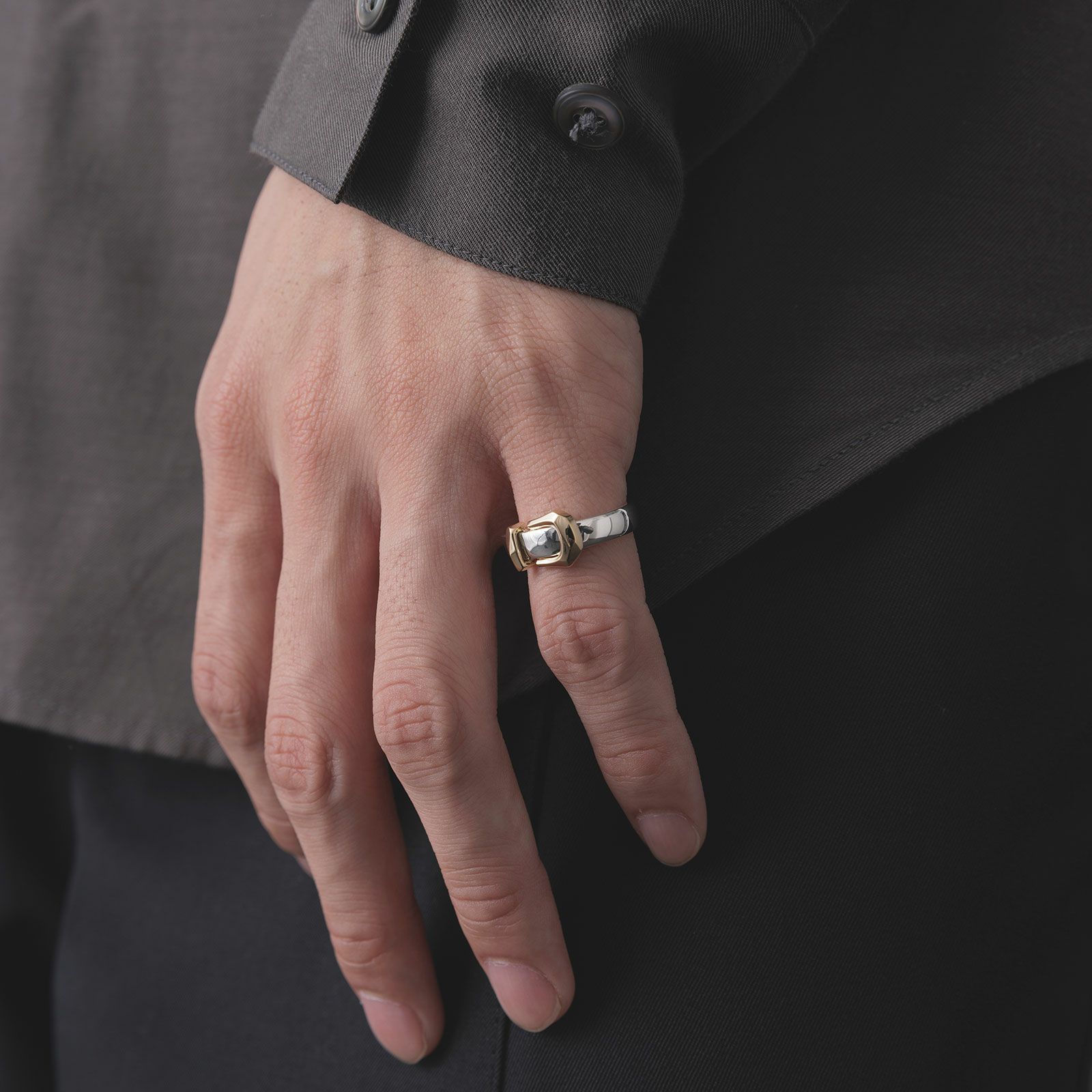 【お取り寄せ注文可能】Buckle Ring_S(SILVER×GOLD)