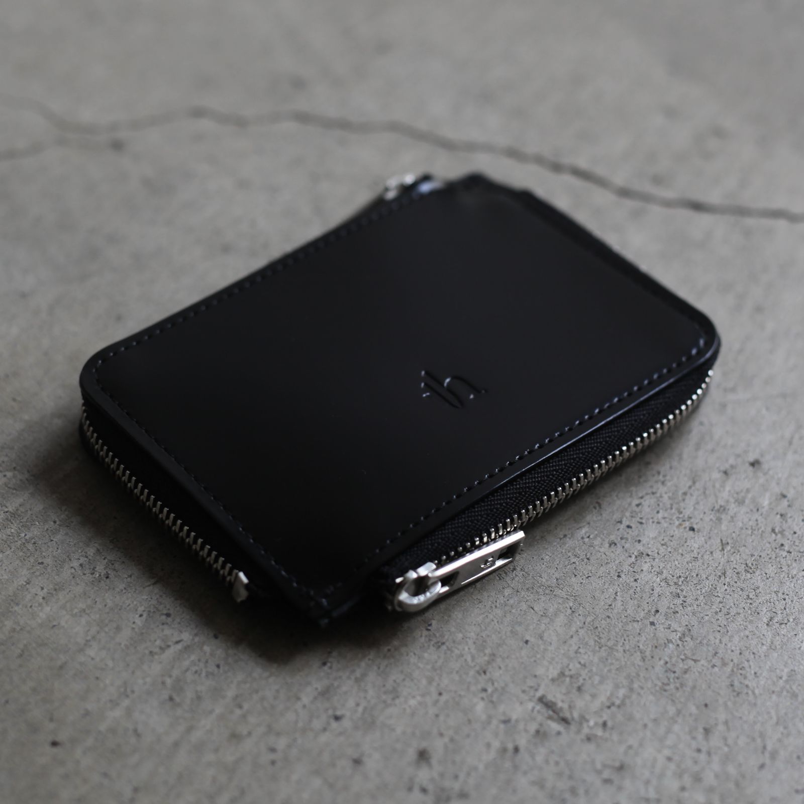 【再販売通知受付可能】W Zip Card Case