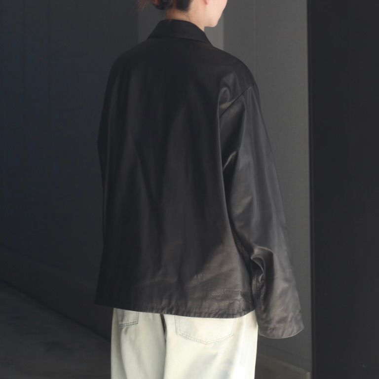 【残りわずか】Zip Blouson
