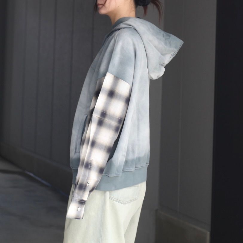 【残り一点】2in1 Hoodie with Check Sleeve