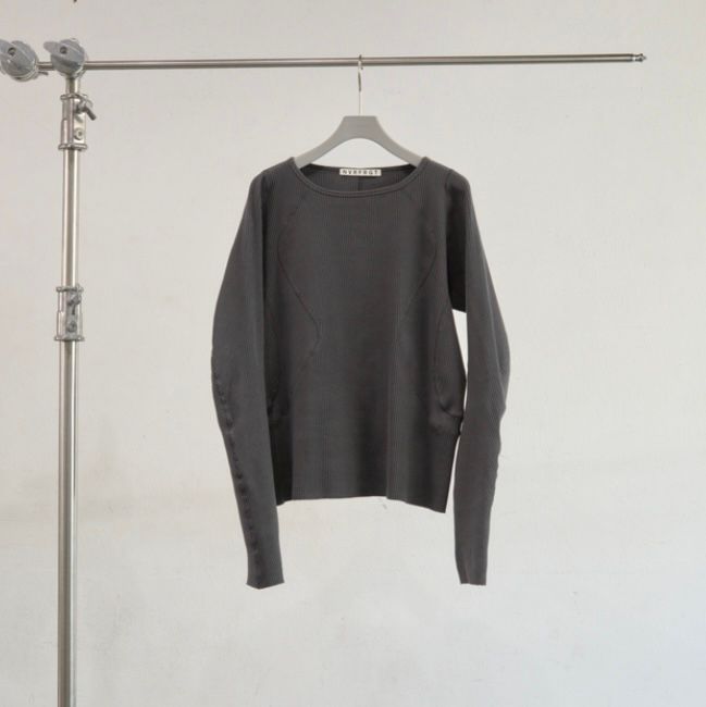 【残りわずか】Panelled Ribbed Long Sleeve T-shirt