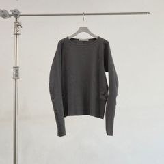 【残りわずか】Panelled Ribbed Long Sleeve T-shirt