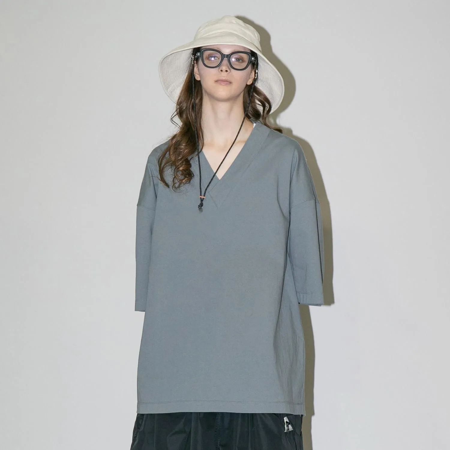 【残り一点】MBL VネックTee