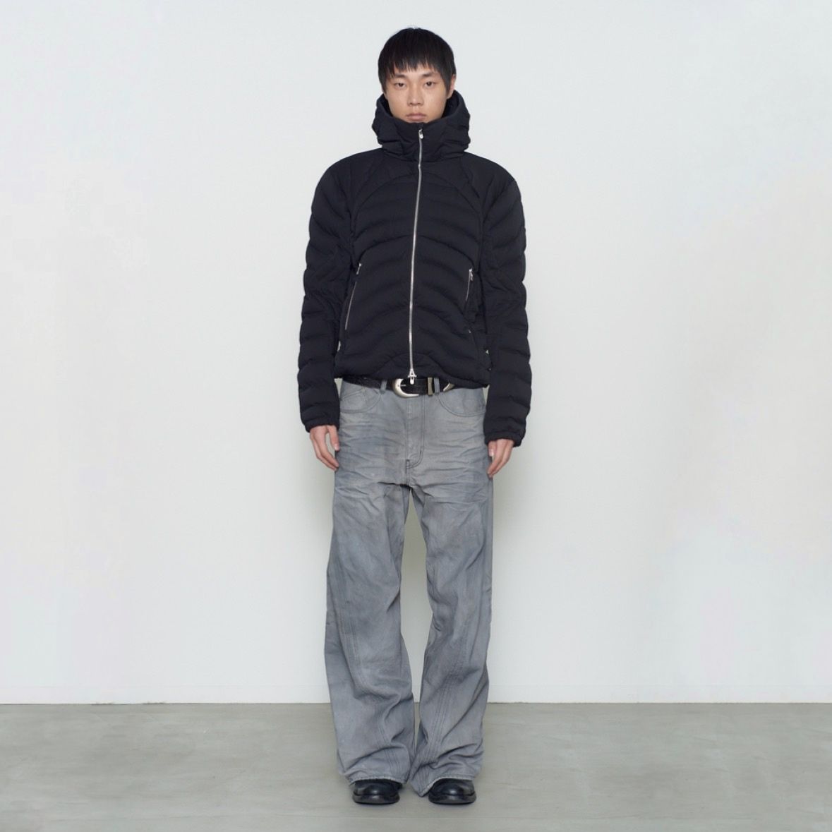 【残りわずか】3D Twisted Wide Leg Jeans