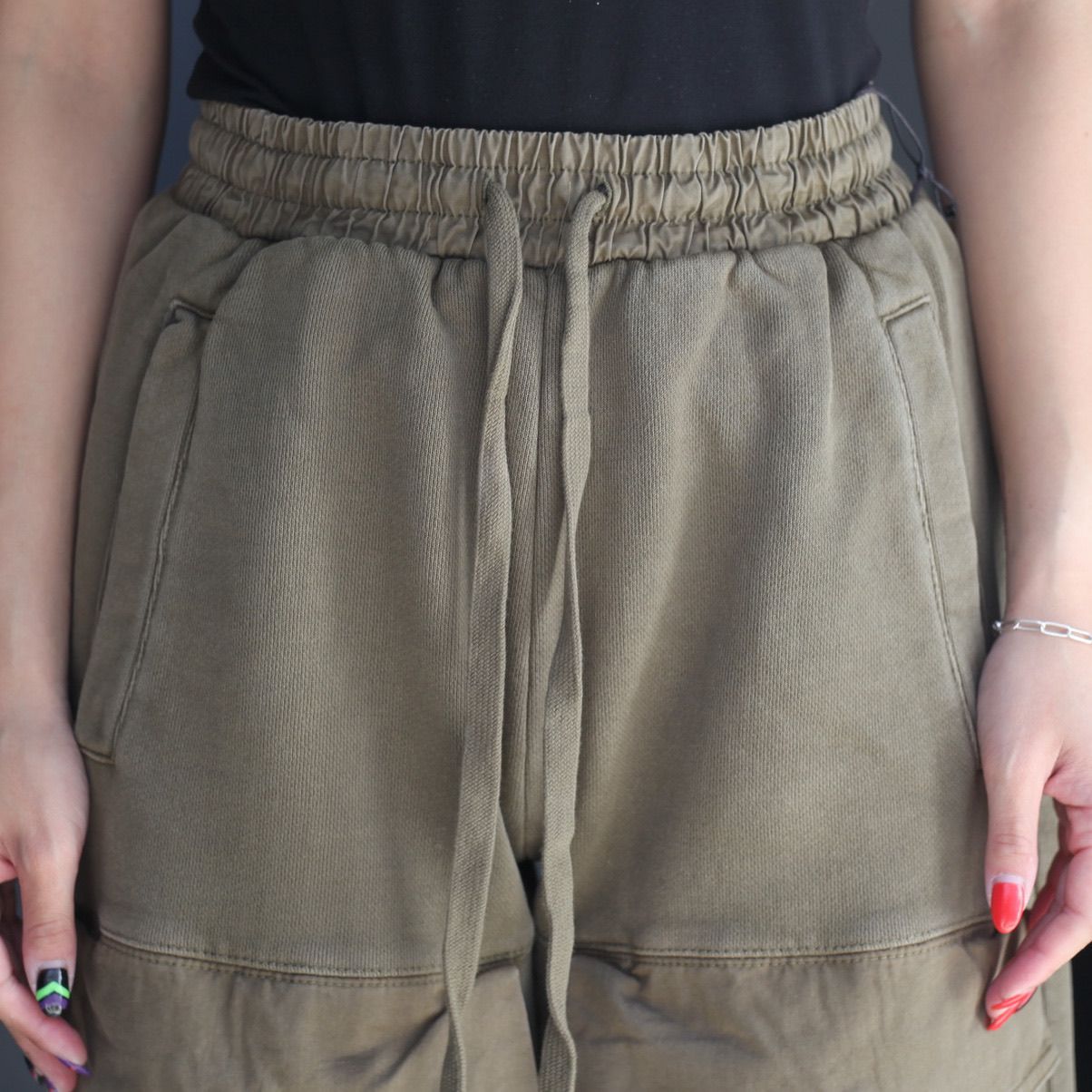 【残りわずか】Utility Sweats