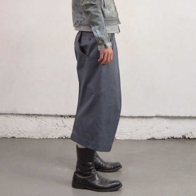 【残り一点】S Curved Utility Capri Trousers