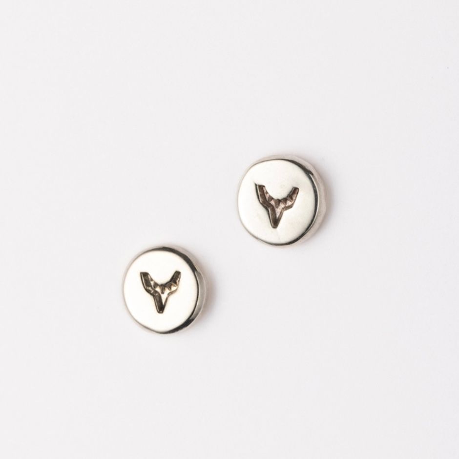 【お取り寄せ注文可能】Teuchi Bird Dot Earrings(両耳用）