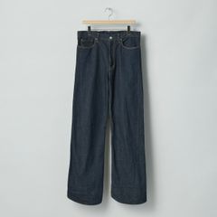 【残り一点】Twist Cut Denim Jeans