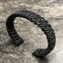 【お取り寄せ注文可能】Leather Braiding Wide Bangle
