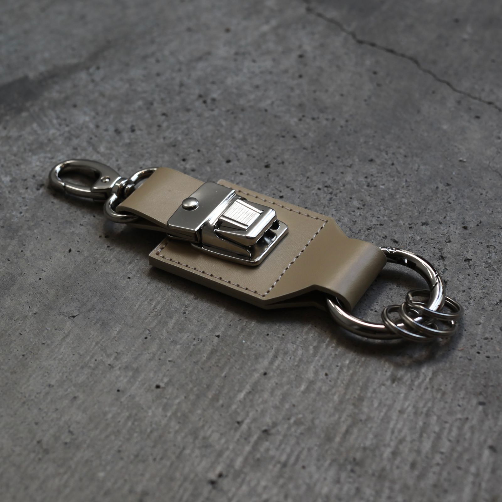 【残りわずか】Slide Lock Key Ring
