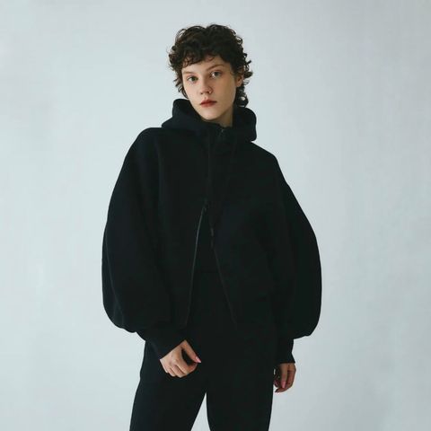 【残りわずか】Front Zip Hoodie