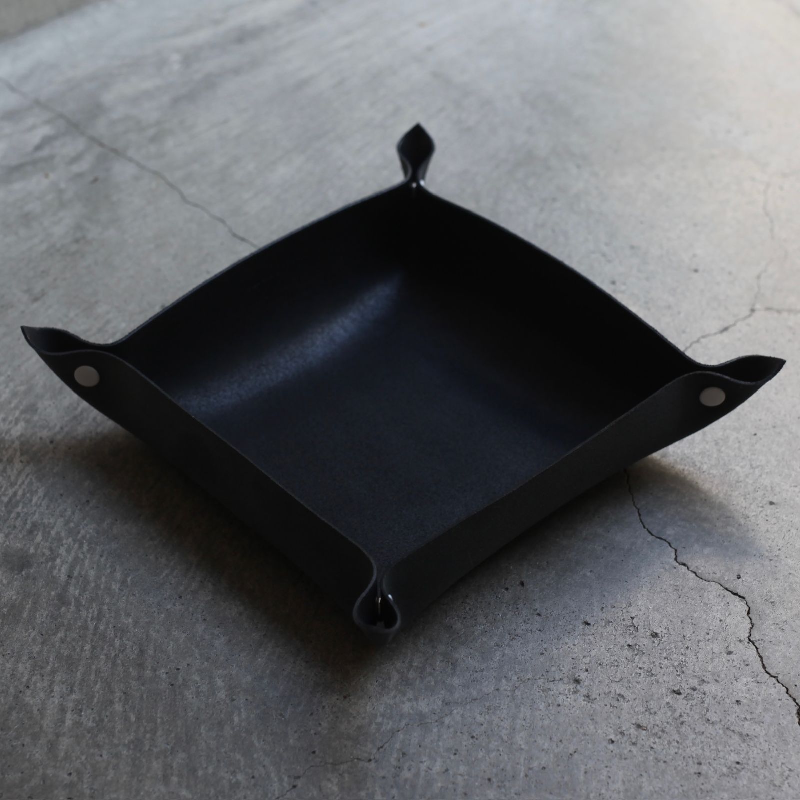 【再販売通知受付可能】Tray_M