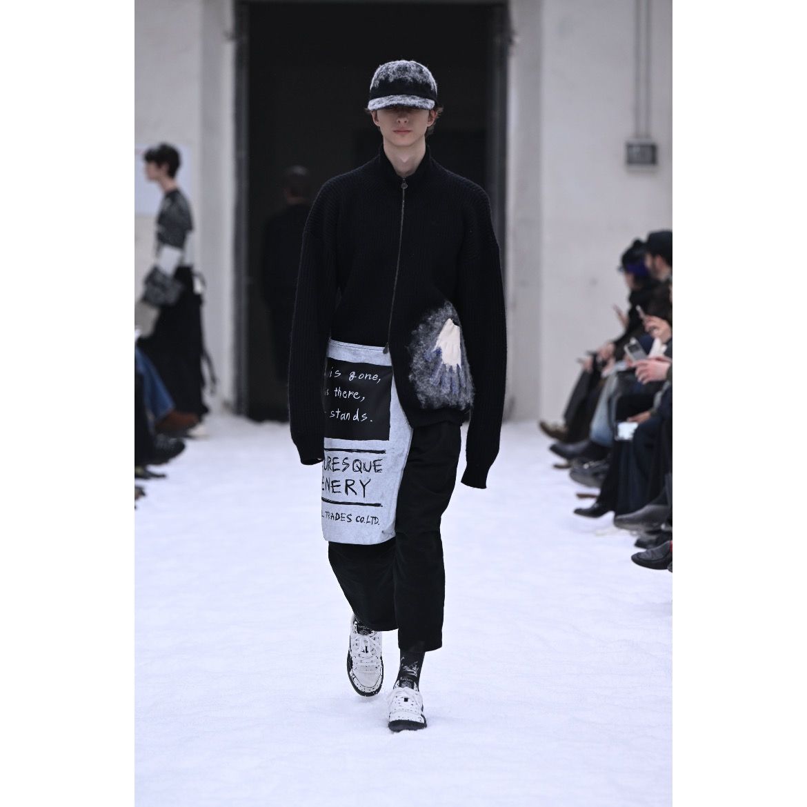 【残り一点】Issue#9 Snowy Socks with Anonymous Ism