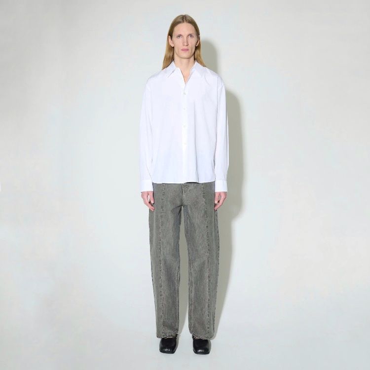 【残り一点】Beyond Shirt