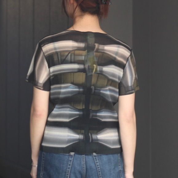 【残り一点】Sheer Graphic Top