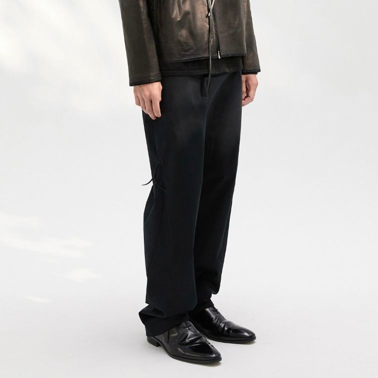 【残り一点】8.0 Trousers Right