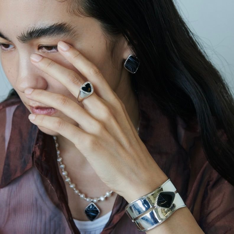 【お取り寄せ注文可能】Diamond Heart Stone Ring(BLACK×SILVER)