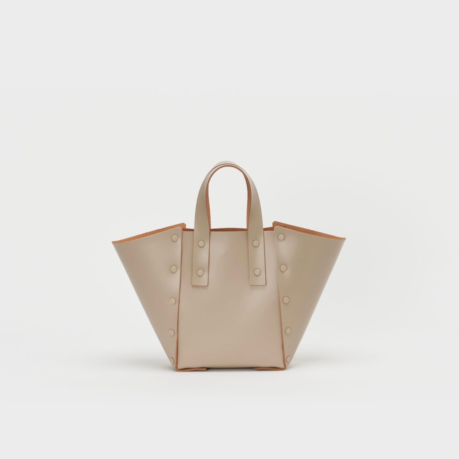 【次回入荷9月下旬予定】Assemble Hand Bag Wide_S(BEIGE)