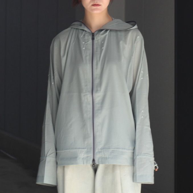 【残り一点】Trtrbz Hoodie