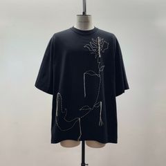 【残り一点】The Mooned Flower Is Stitched On Your Body